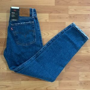 NWT Levi’s Wedgie Jeans - Size 26, medium wash